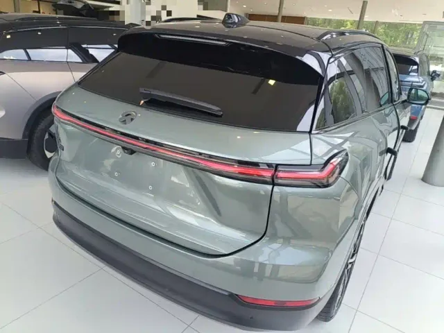 Nio ES7 — Фото автомобиля 6