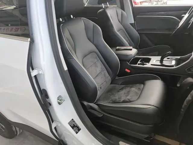 Haval H6 — Фото автомобиля 24