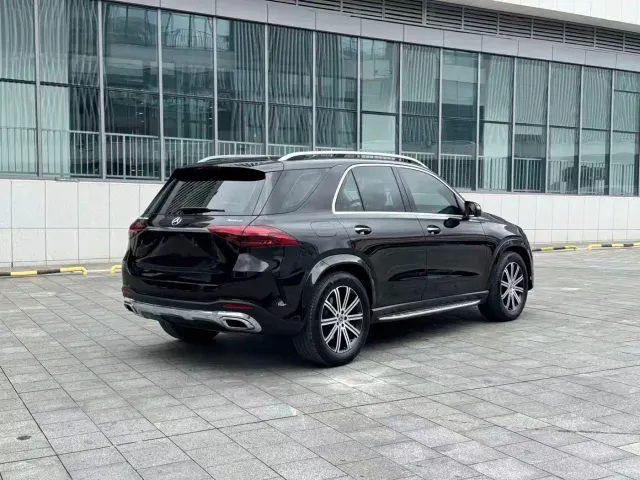 Mercedes-Benz GLE-Class — Фото автомобиля 17