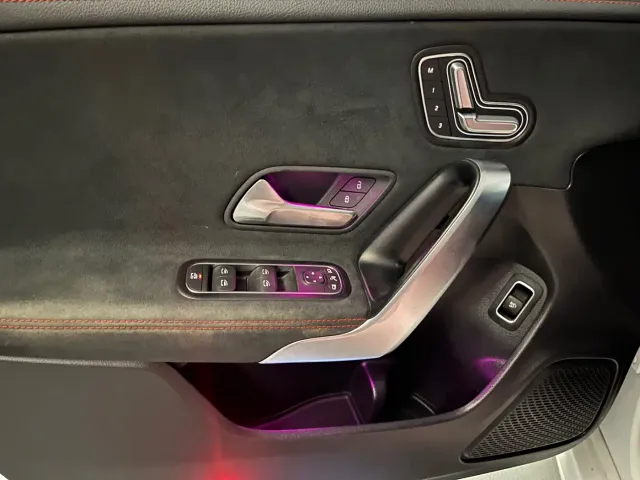 Mercedes-Benz CLA-Class — Фото автомобиля 7