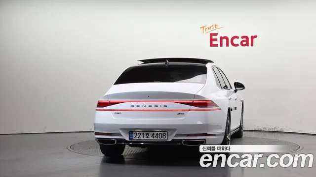Genesis G90 Бензин 3.5 турбо AWD — Фото автомобиля 4