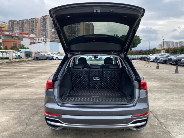 Audi Q3 — Фото автомобиля 20