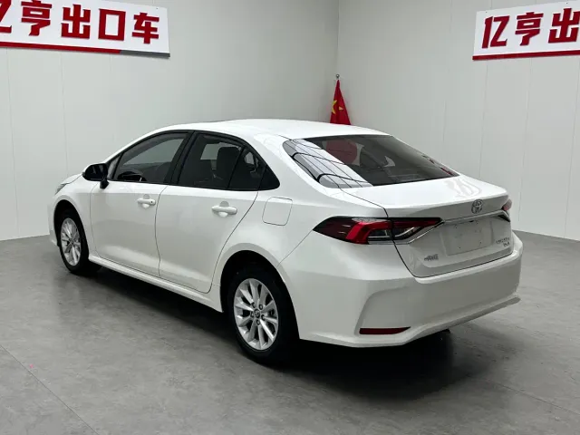 Toyota Corolla — Фото автомобиля 18