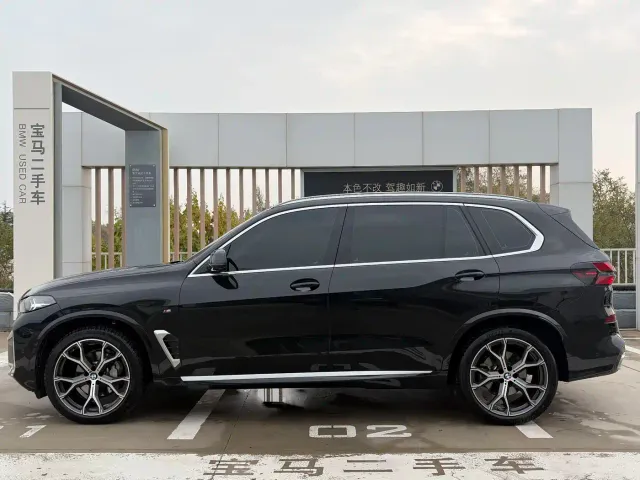 BMW X5 — Фото автомобиля 13