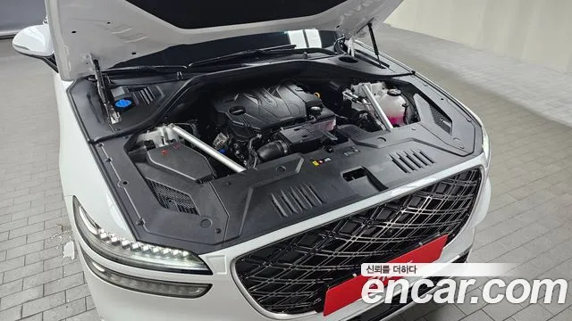 Genesis GV70 2.5T Бензин AWD — Фото автомобиля 6