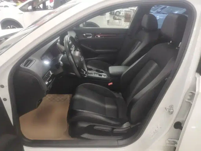 Honda Civic — Фото автомобиля 14