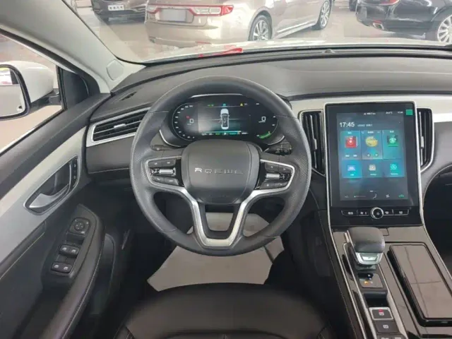 Roewe i6 MAX EV — Фото автомобиля 10