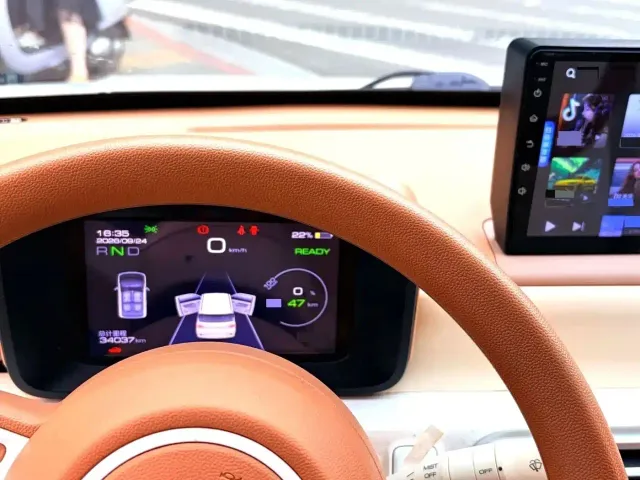 Wuling Hongguang Mini EV — Фото автомобиля 8