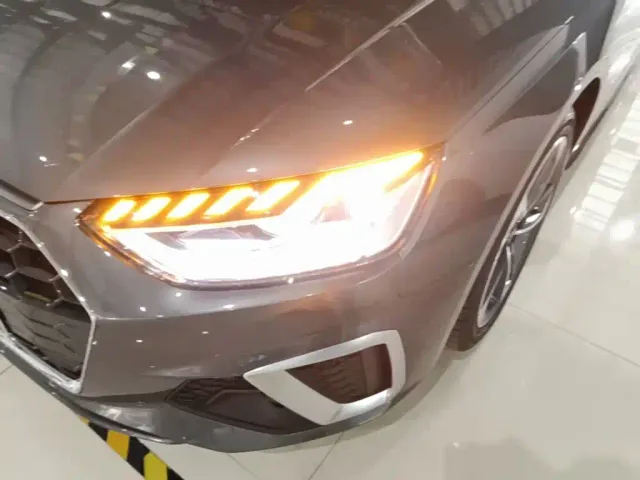 Audi A4L — Фото автомобиля 23