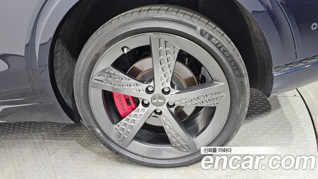 Genesis GV70 3.5T Бензин AWD — Фото автомобиля 19
