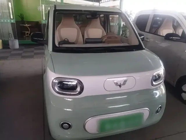 Wuling Hongguang Mini EV — Фото автомобиля 2