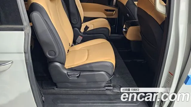 Kia Carnival 4th Gen — Фото автомобиля 17