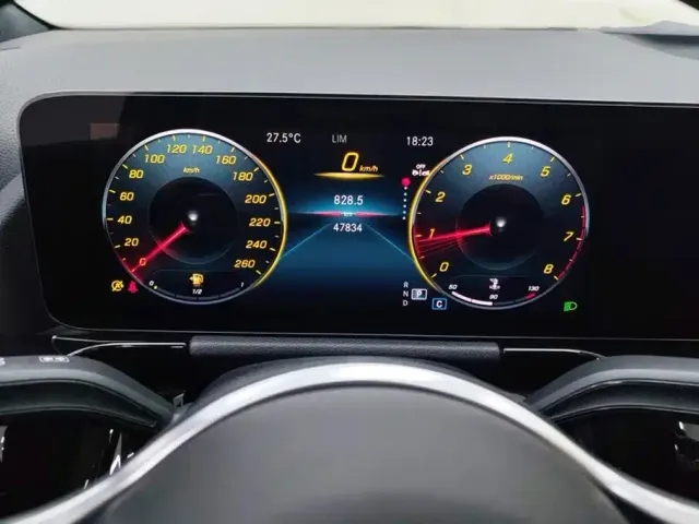 Mercedes-Benz B-Class — Фото автомобиля 14