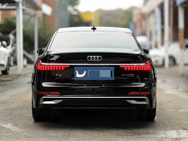 Audi A6L — Фото автомобиля 6