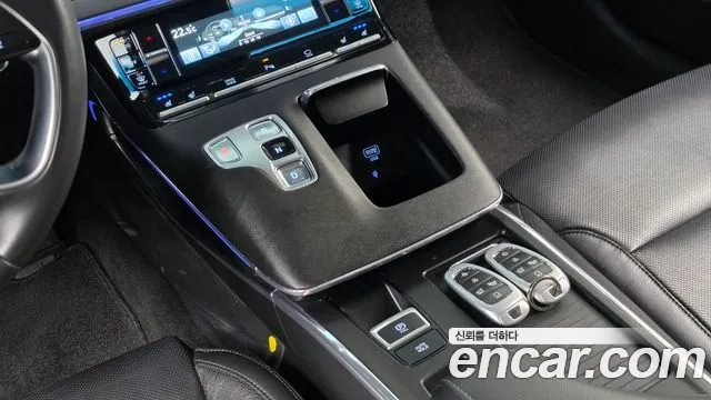 Hyundai Grandeur Grandeur (New) — Фото автомобиля 9