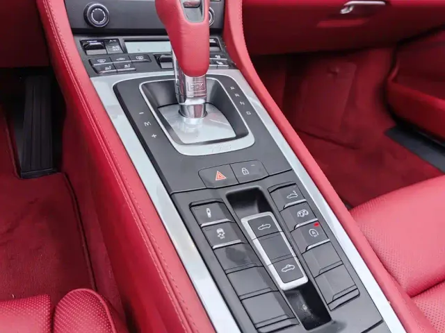 Porsche 718 — Фото автомобиля 7