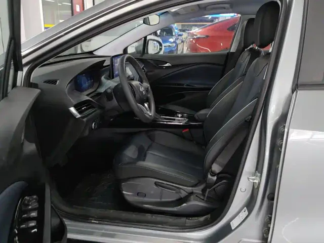 Buick Velite 6 — Фото автомобиля 9