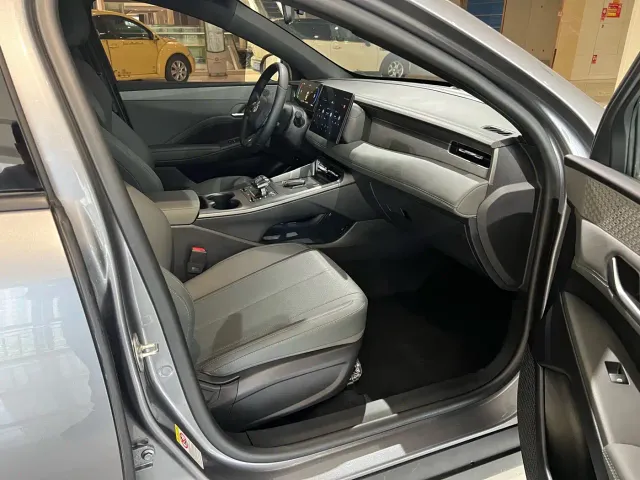 BYD Qin PLUS — Фото автомобиля 9