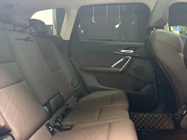 BMW X1 — Фото автомобиля 13