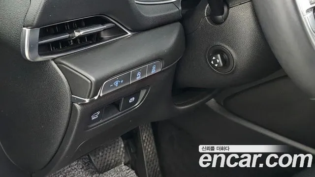 Genesis GV80 — Фото автомобиля 19