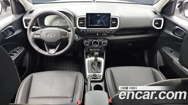 Hyundai Venue — Фото автомобиля 10