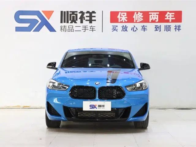 BMW X2 — Фото автомобиля 2