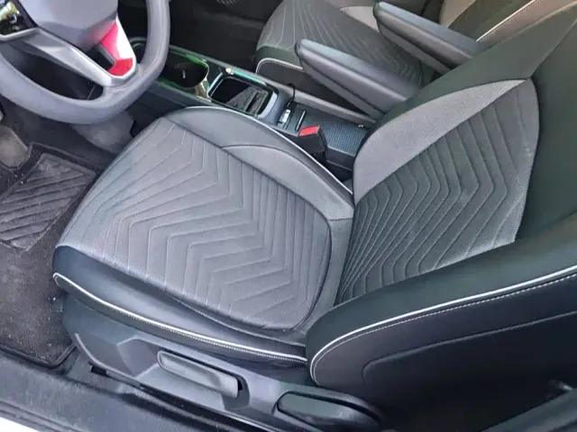 Volkswagen ID.3 — Фото автомобиля 9