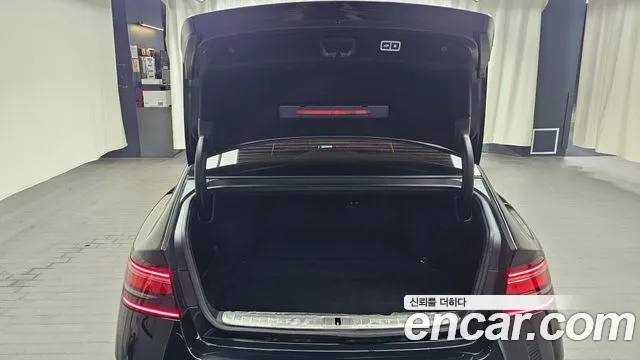 Genesis G90 Бензин 3.5 турбо AWD — Фото автомобиля 16