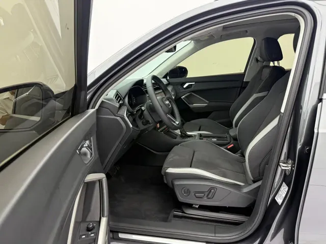 Audi Q3 — Фото автомобиля 20