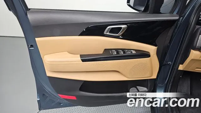 Kia Canival Carnival 4 поколение Дизель 9 мест Prestige — Фото автомобиля 24