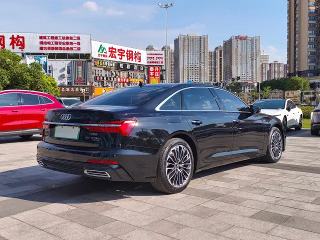 Audi A6L — Фото автомобиля 4