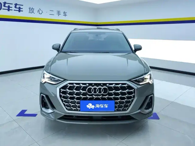 Audi Q3 — Фото автомобиля 2