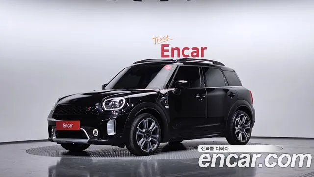 Фотография автомобиля — MINI Countryman