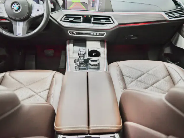 BMW X5 — Фото автомобиля 10