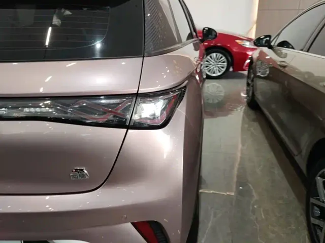 BYD Dolphin — Фото автомобиля 7