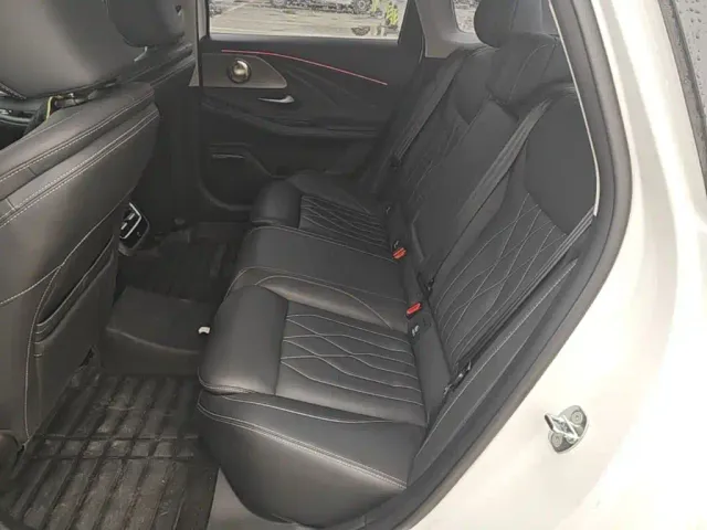 Chery Arrizo 8 — Фото автомобиля 16