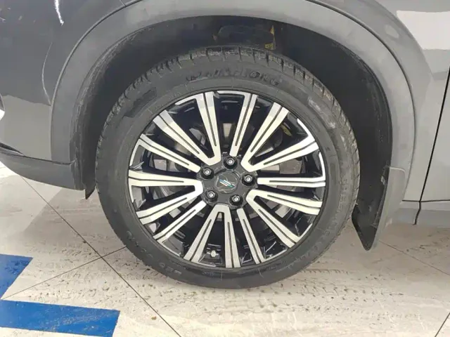Changan Oushang X5 — Фото автомобиля 6