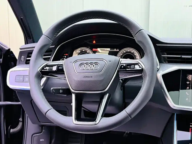 Audi A6L — Фото автомобиля 10
