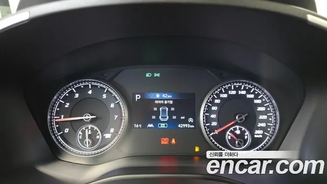 Hyundai Santa Fe — Фото автомобиля 11