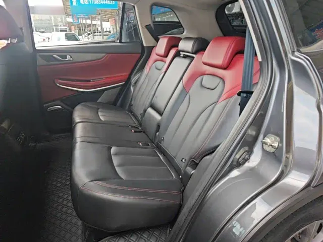 Changan CS75 — Фото автомобиля 16