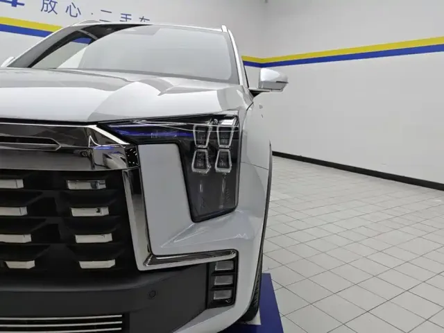 GAC Trumpchi Trumpchi ES9 2024 Model PHEV 143km Traveller Max — Фото автомобиля 5