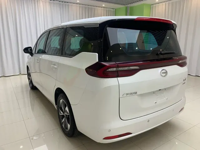 GAC Trumpchi M6 — Фото автомобиля 6