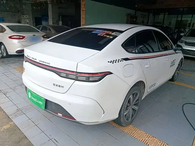 BYD Destroyer 05 — Фото автомобиля 6