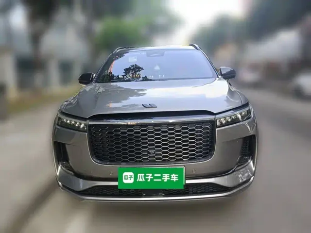 Li Auto ONE — Фото автомобиля 2