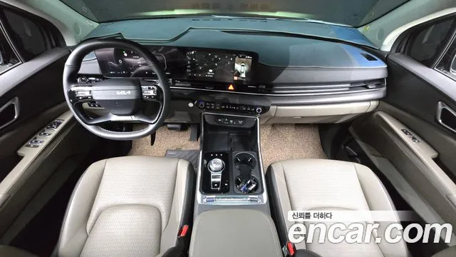Kia Carnival Generation 4 — Фото автомобиля 10