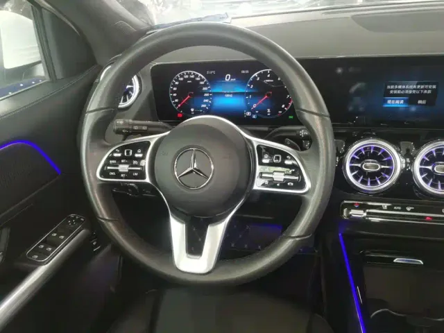 Mercedes-Benz GLA-Class — Фото автомобиля 10