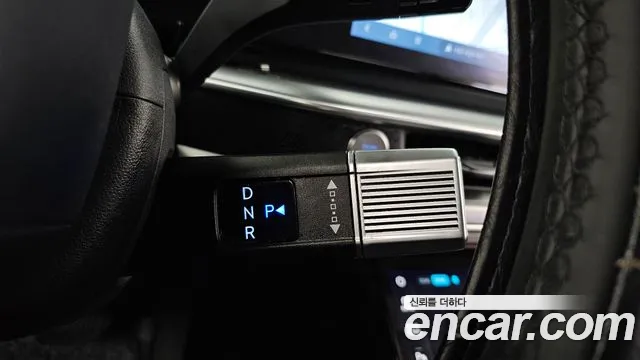 Hyundai Grandeur GN7 — Фото автомобиля 9