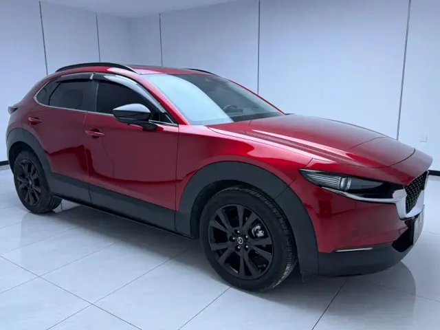 Mazda CX-30 — Фото автомобиля 3