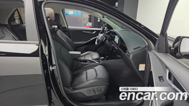 Kia Niro Niro (New) — Фото автомобиля 17
