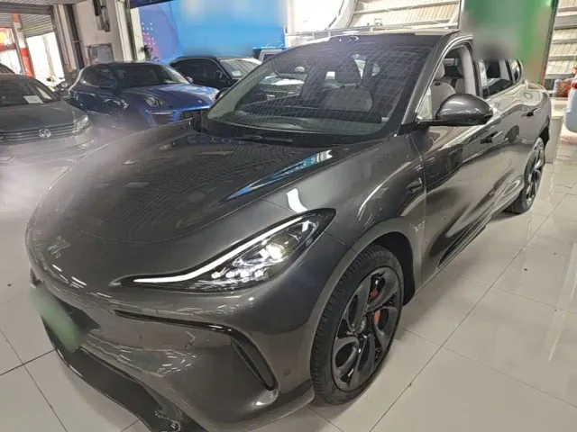 Фотография автомобиля — IM Motors LS6